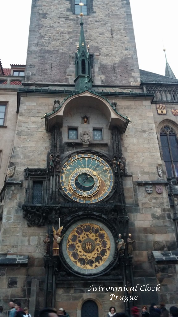 12_astronomical-clock-prague-copy