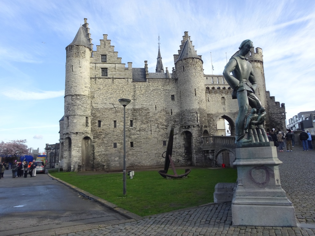 22_het-steen-castle-antwerp-belgium