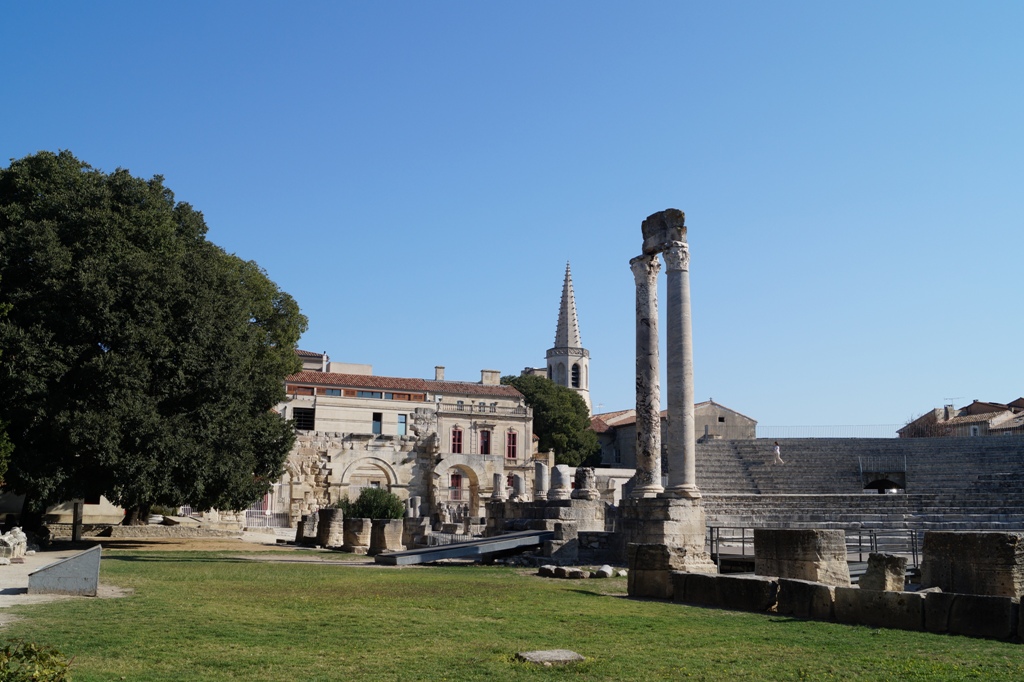 Small Roman theatre, Arles