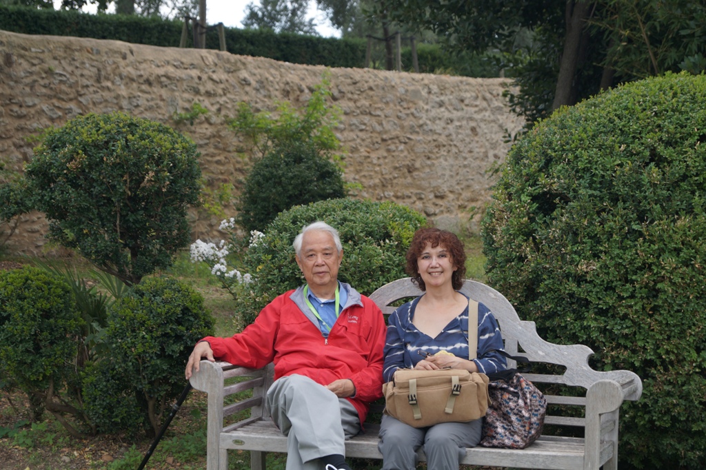 Dad and Lana in garden of Château de Flaugergues, Montpellier